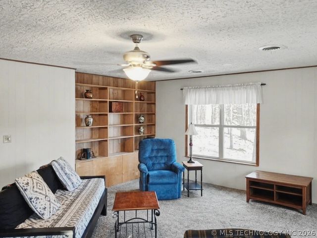 2064 Cave Creek Court, Kansas, OK 74347