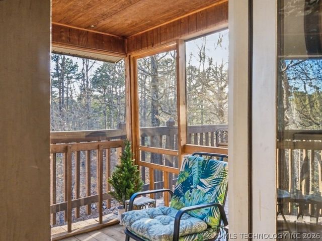 2064 Cave Creek Court, Kansas, OK 74347