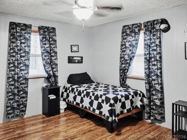 2064 Cave Creek Court, Kansas, OK 74347