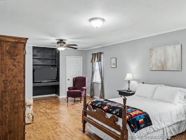 2064 Cave Creek Court, Kansas, OK 74347