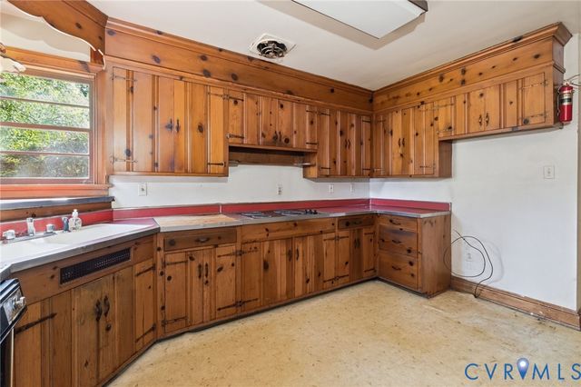 103 Grattan Rd, Henrico, VA 23229