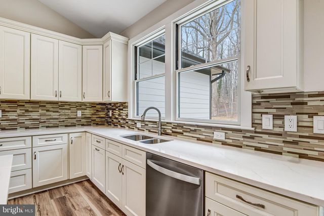 16220 WATERFALL RD, Haymarket, VA 20169