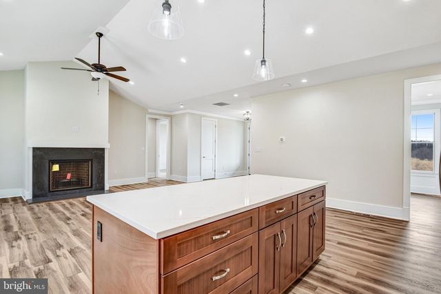 16220 WATERFALL RD, Haymarket, VA 20169