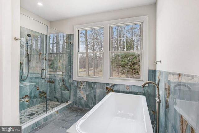 16220 WATERFALL RD, Haymarket, VA 20169