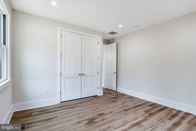 16220 WATERFALL RD, Haymarket, VA 20169