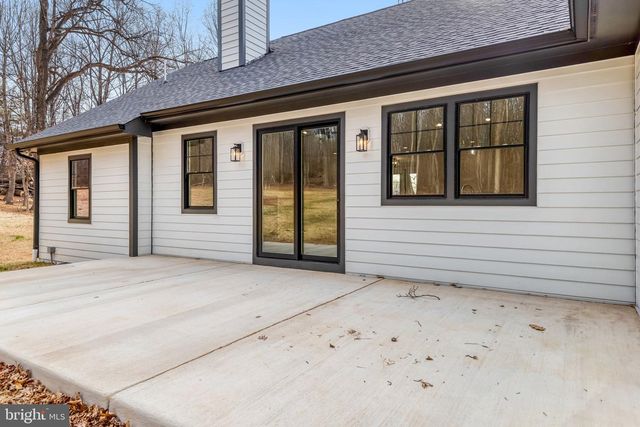 16220 WATERFALL RD, Haymarket, VA 20169