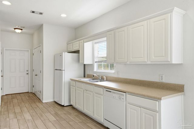 1631 Amarillo Trl, Gulf Breeze, FL 32563