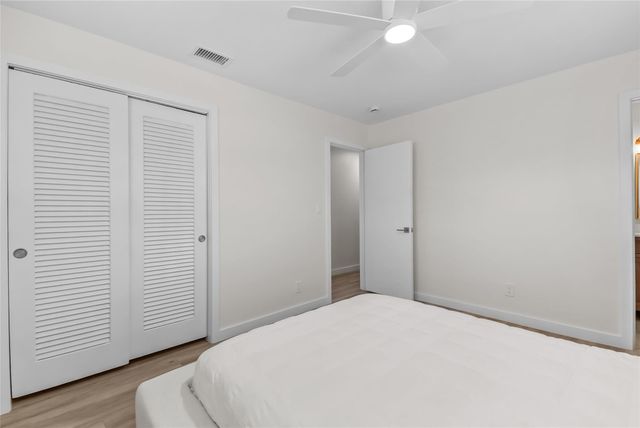 908 Lighthouse Dr, North Palm Beach, FL 33408