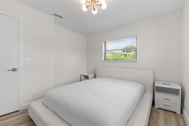 908 Lighthouse Dr, North Palm Beach, FL 33408