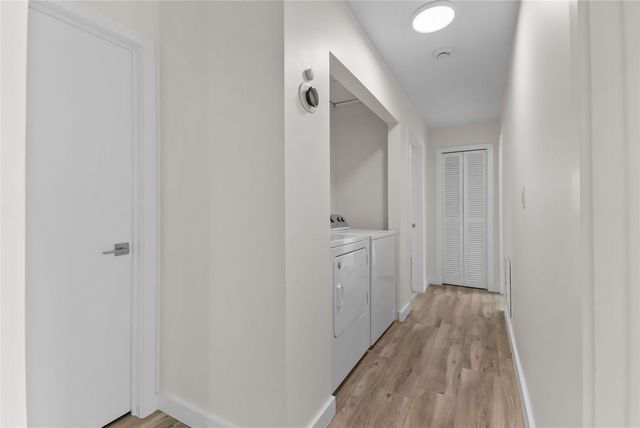 908 Lighthouse Dr, North Palm Beach, FL 33408