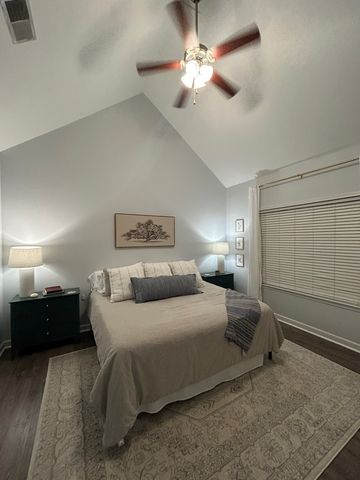 1034 McKenna Dr, Thompsons Station, TN 37179