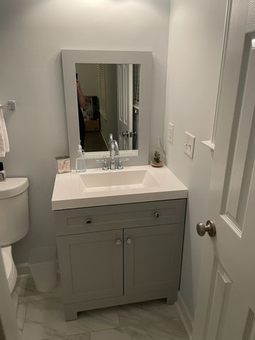 1034 McKenna Dr, Thompsons Station, TN 37179