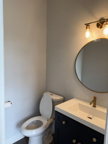 1034 McKenna Dr, Thompsons Station, TN 37179