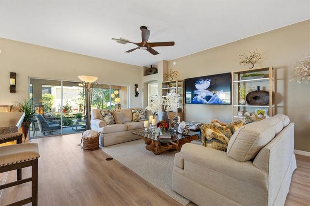 1852 SASSPARILLA WAY, The Villages, FL 32162