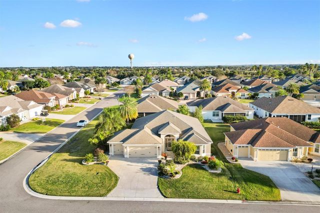 1852 SASSPARILLA WAY, The Villages, FL 32162