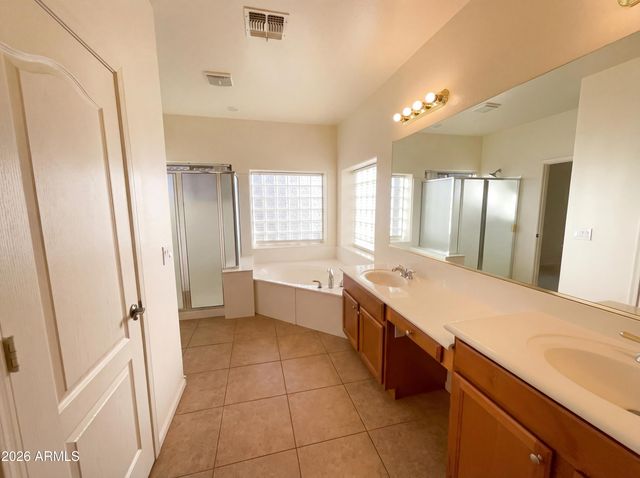 3145 W SANDRA Terrace, Phoenix, AZ 85053