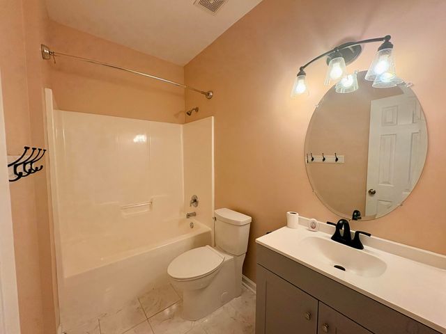 290 Baneberry Loop, Lexington, SC 29073