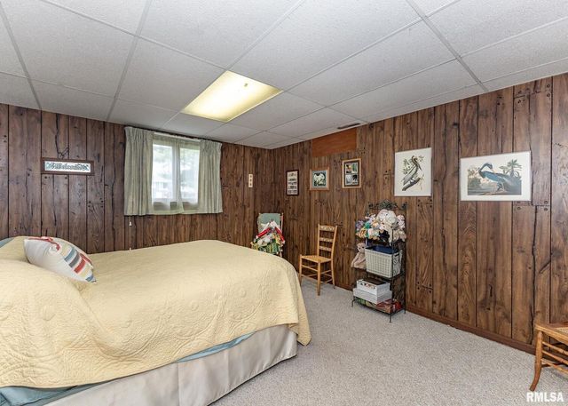 631 SUNCREST Drive, Sherrard, IL 61281