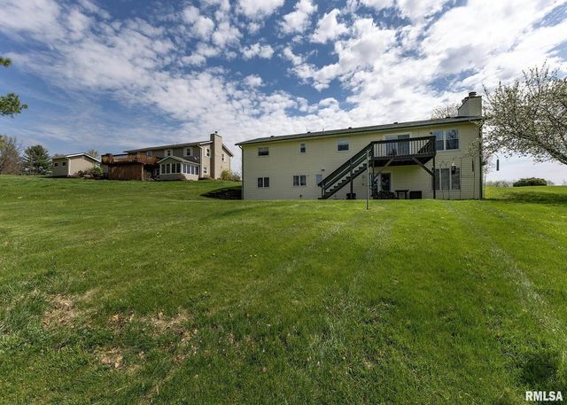 631 SUNCREST Drive, Sherrard, IL 61281