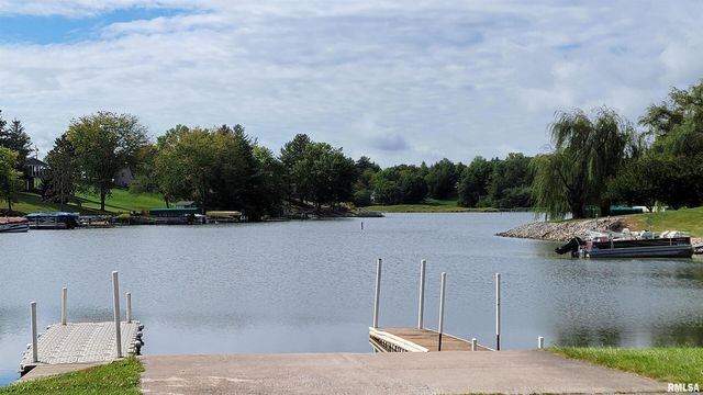 631 SUNCREST Drive, Sherrard, IL 61281