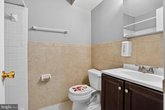 5815 RIVERSIDE DR, Woodbridge, VA 22193