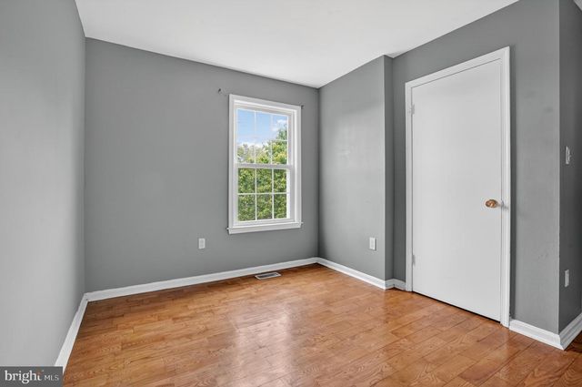 5815 RIVERSIDE DR, Woodbridge, VA 22193