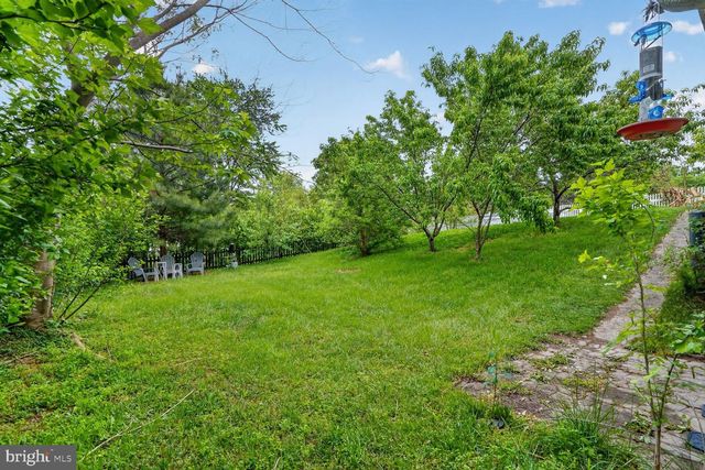 5815 RIVERSIDE DR, Woodbridge, VA 22193