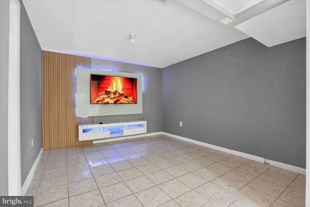 5815 RIVERSIDE DR, Woodbridge, VA 22193