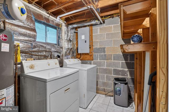 5815 RIVERSIDE DR, Woodbridge, VA 22193