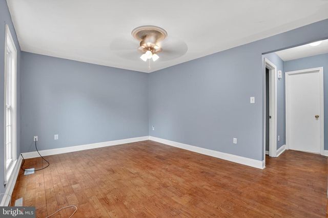 5815 RIVERSIDE DR, Woodbridge, VA 22193