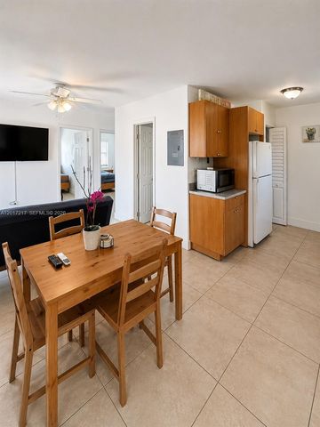 127 NW 47th Terrace N2, Miami, FL 33127
