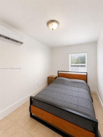 127 NW 47th Terrace N2, Miami, FL 33127