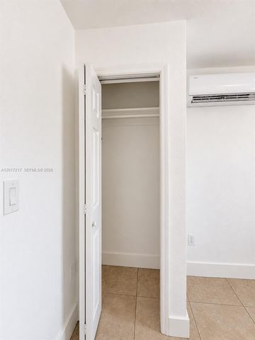 127 NW 47th Terrace N2, Miami, FL 33127