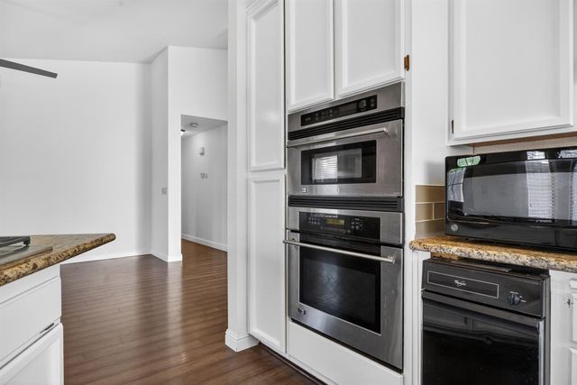5119 Stoneglen Way, Elk Grove, CA 95758