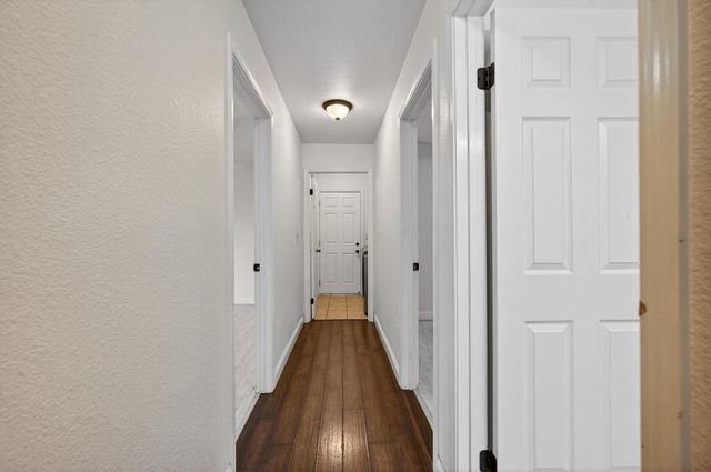 5119 Stoneglen Way, Elk Grove, CA 95758