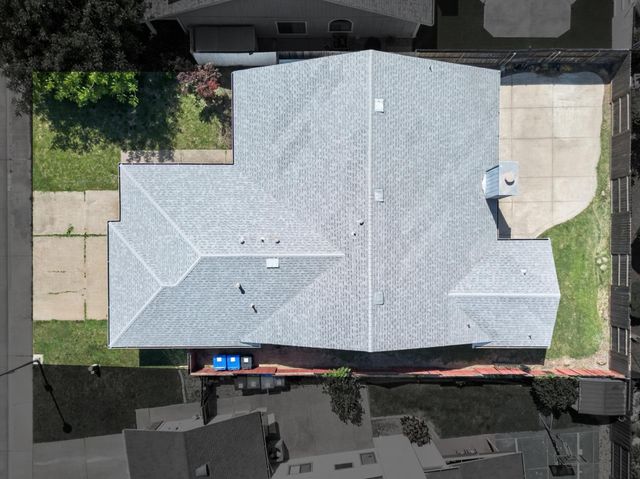 5119 Stoneglen Way, Elk Grove, CA 95758