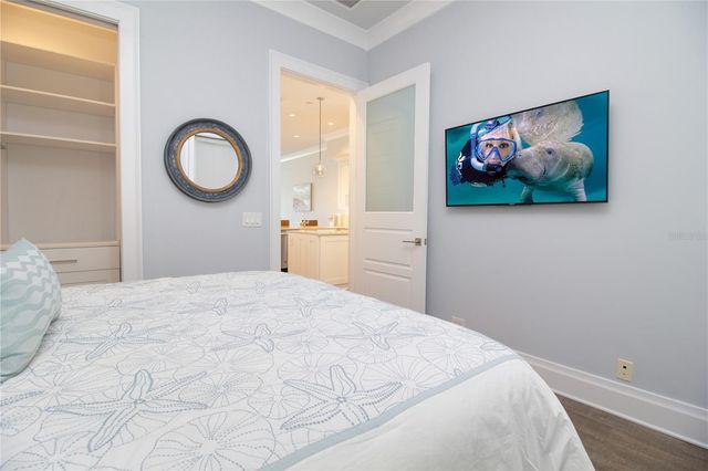 158 BRIGHTWATER DRIVE 1, Clearwater Beach, FL 33767