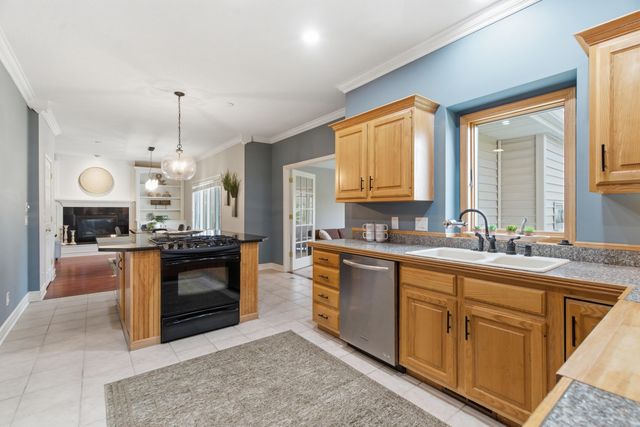 7886 Finnagen Drive, Texas Twp, MI 49071