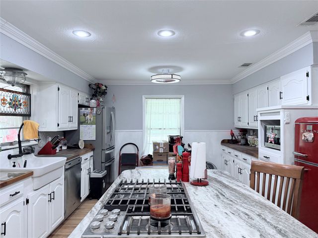 431 County Road 2715, Mt Pleasant, TX 75455