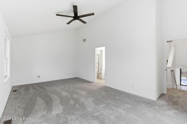 2005 Harrods Landing Dr 2005, Prospect, KY 40059