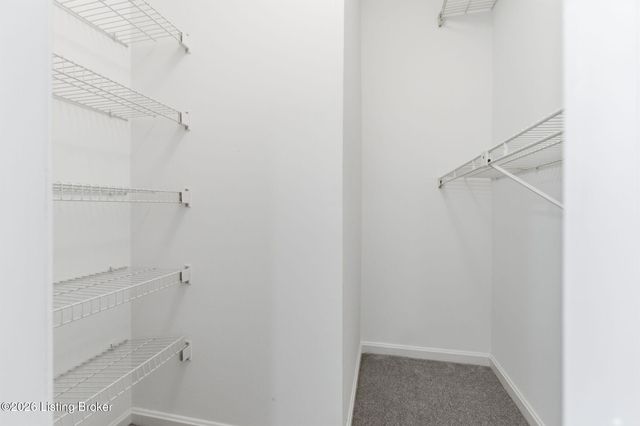 2005 Harrods Landing Dr 2005, Prospect, KY 40059