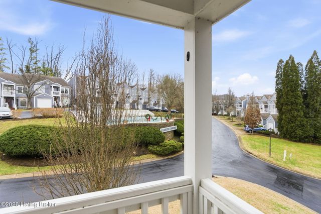 2005 Harrods Landing Dr 2005, Prospect, KY 40059