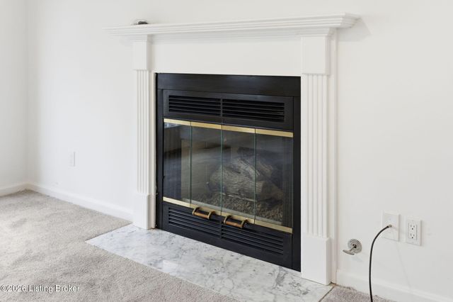 2005 Harrods Landing Dr 2005, Prospect, KY 40059