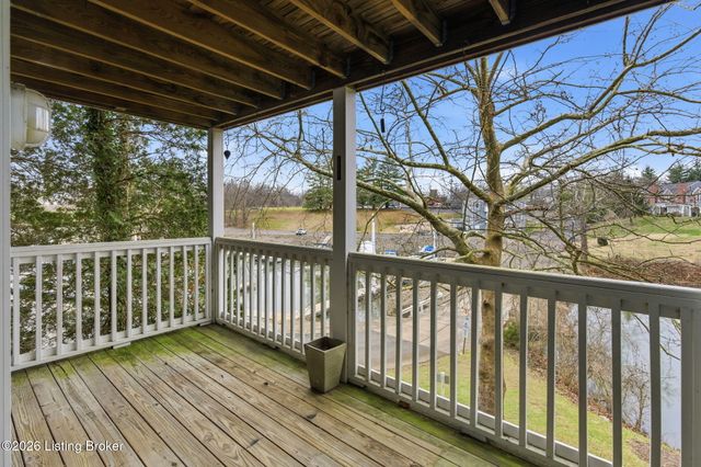 2005 Harrods Landing Dr 2005, Prospect, KY 40059