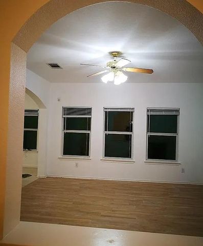 713 Camino Alto DR, Leander, TX 78641