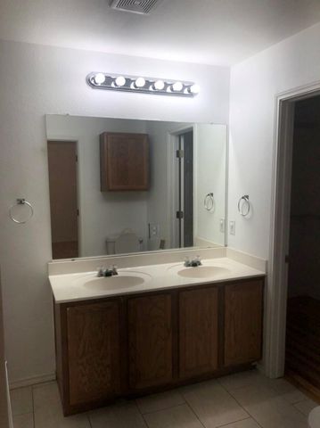 713 Camino Alto DR, Leander, TX 78641