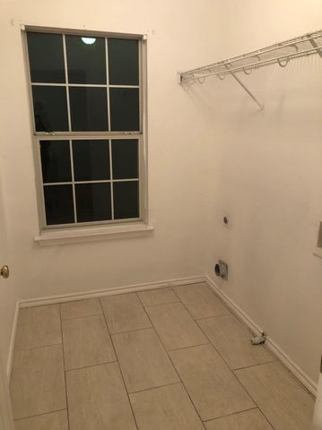 713 Camino Alto DR, Leander, TX 78641