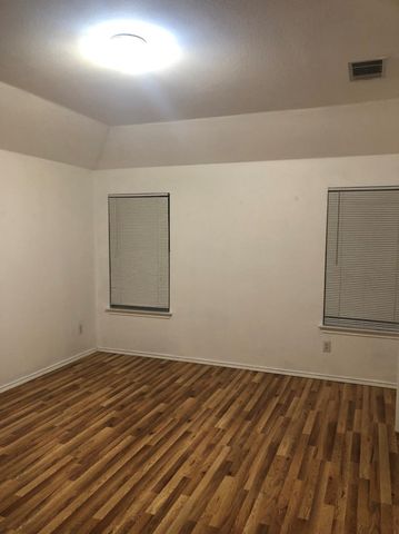 713 Camino Alto DR, Leander, TX 78641