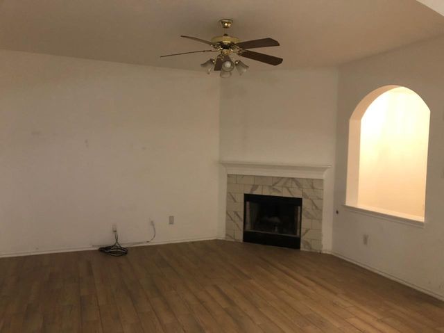 713 Camino Alto DR, Leander, TX 78641