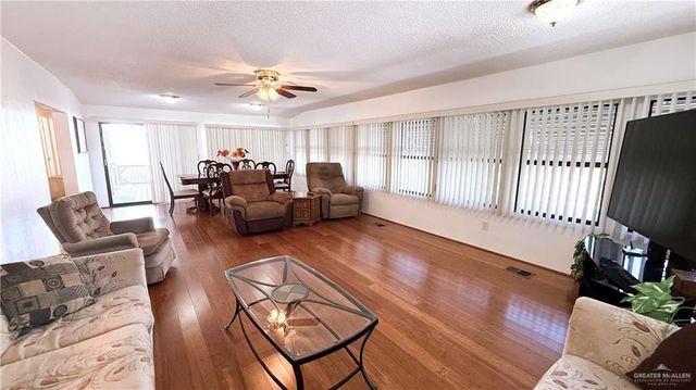 4921 Camellia Avenue, Mcallen, TX 78501